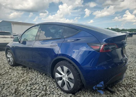 2023 Tesla Model Y z USA, uszkodzony, nr VIN 7SAYGAEE7PF797905